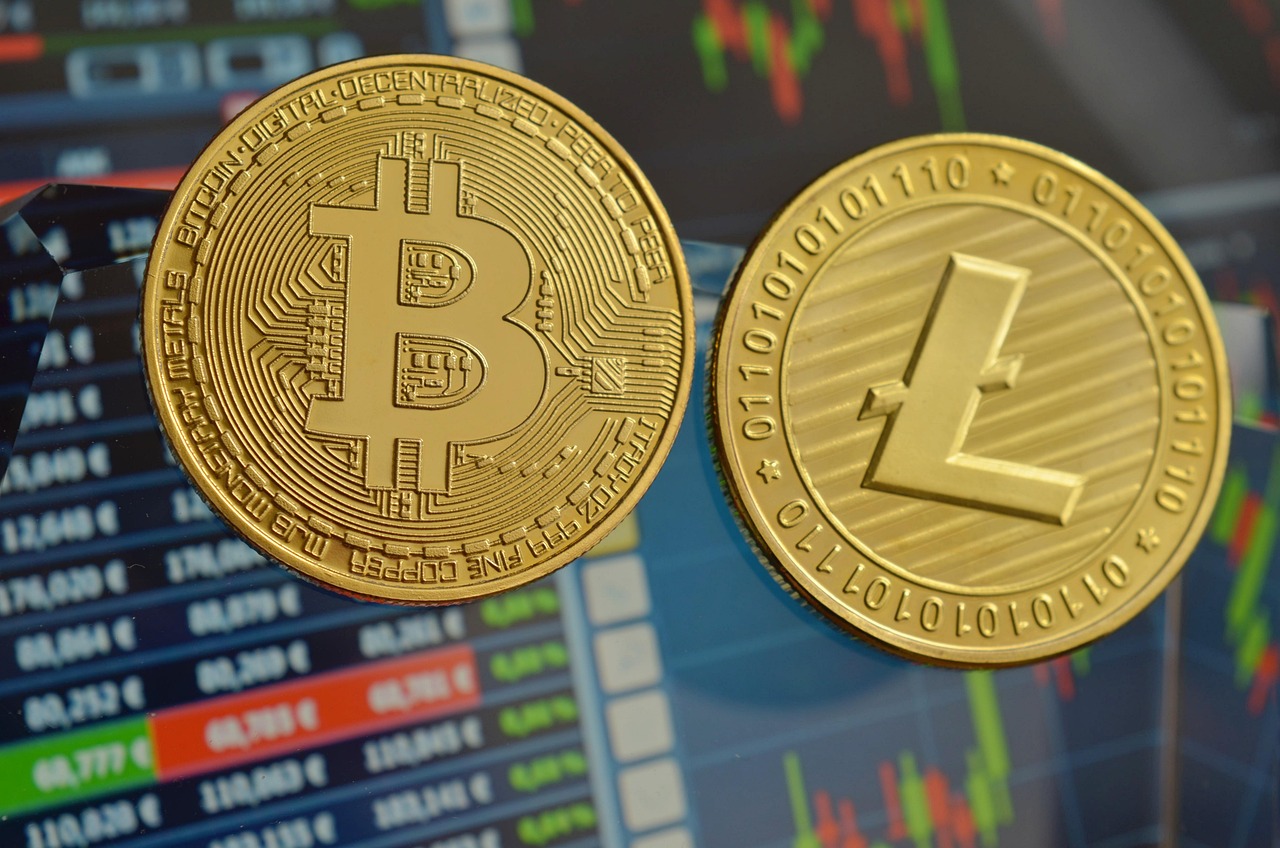 黄金再飙新高！数据：比特币通常在100~150天内跟进拉涨